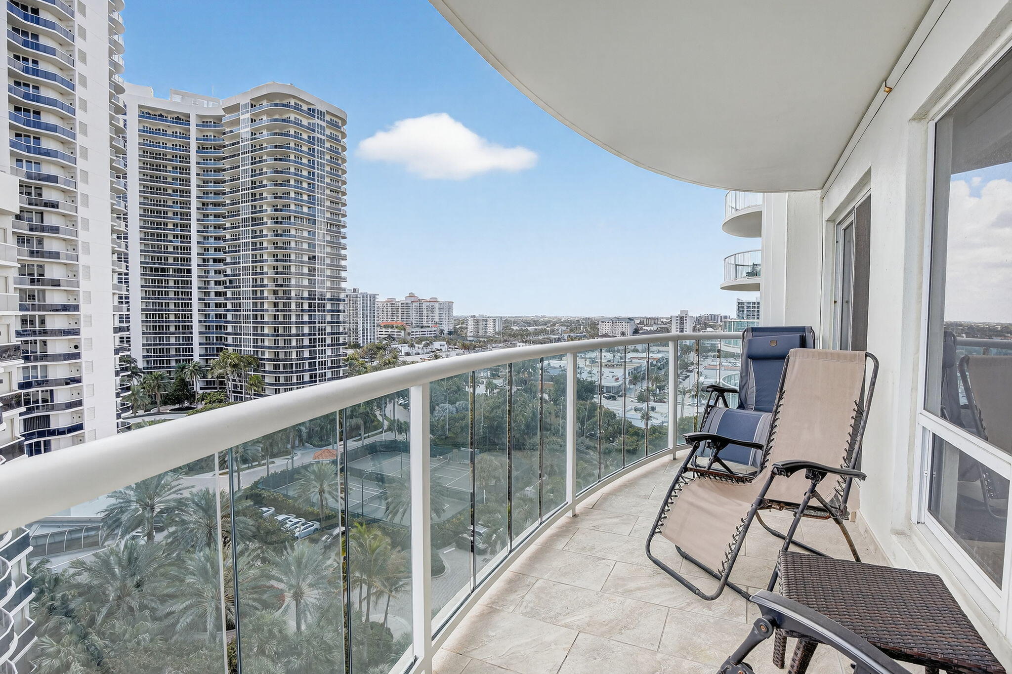 SOUTHPOINT CONDO - Residential