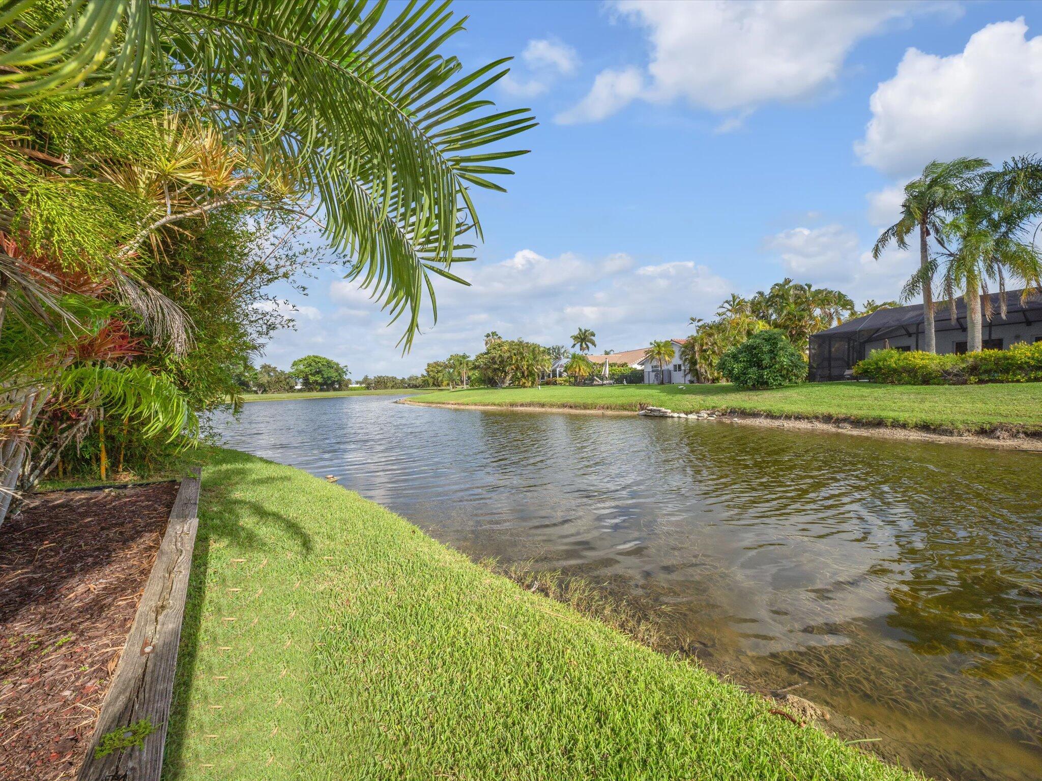 BOCA GREENS 1 - Residential