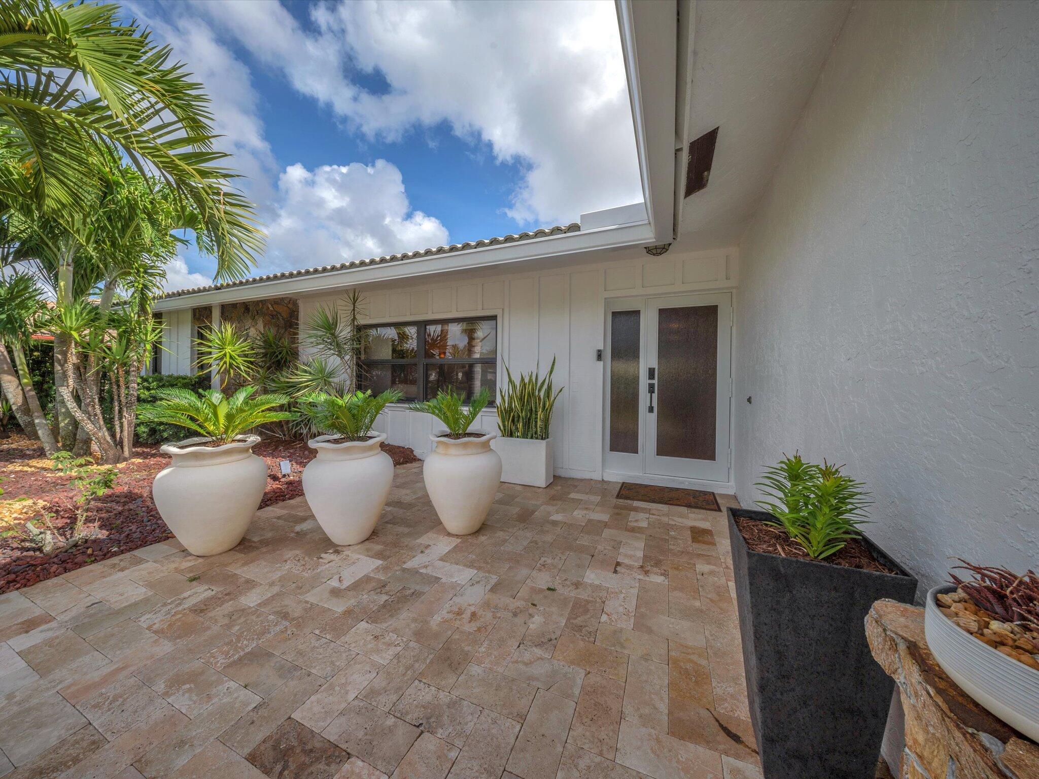 BOCA GREENS 1 - Residential