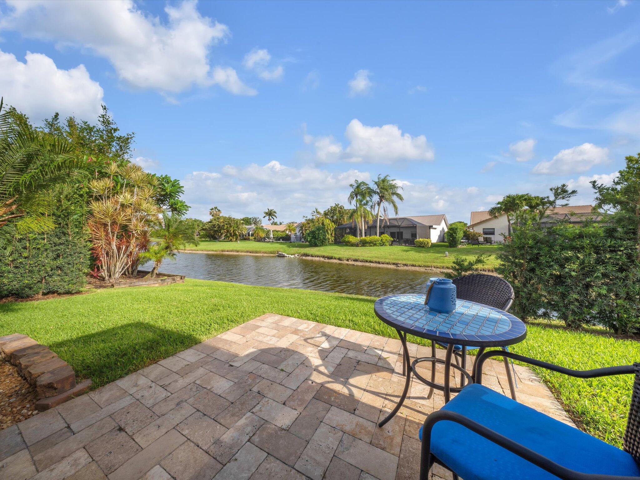 BOCA GREENS 1 - Residential
