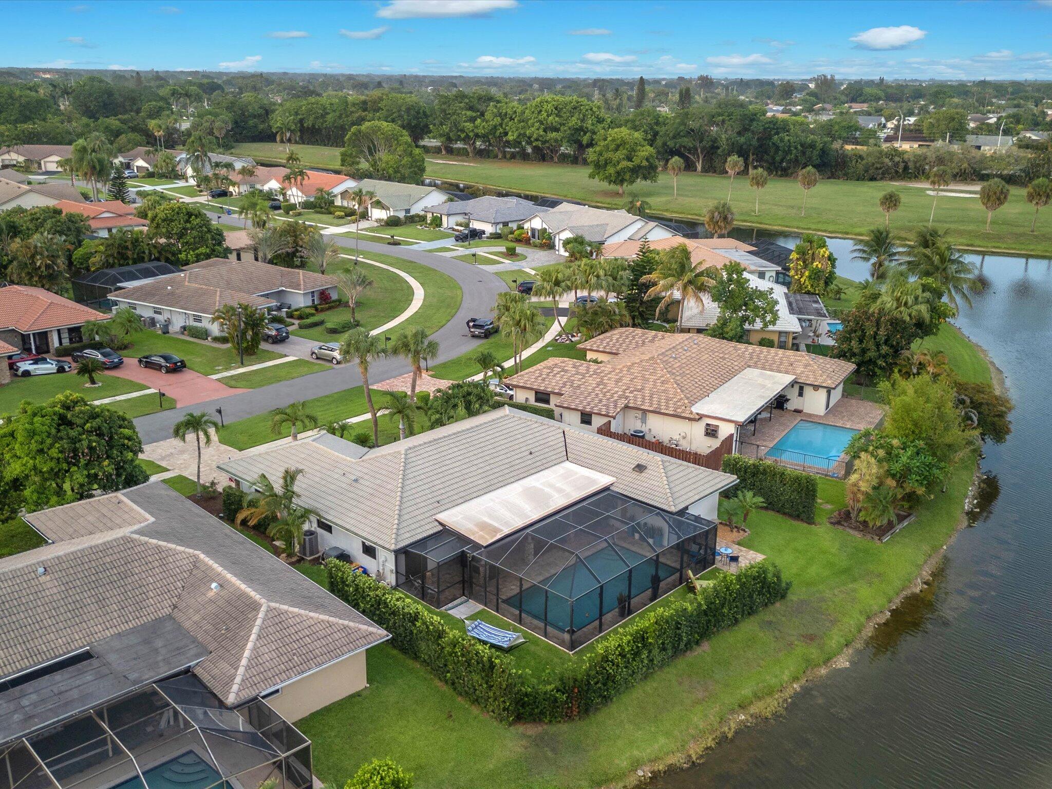 BOCA GREENS 1 - Residential