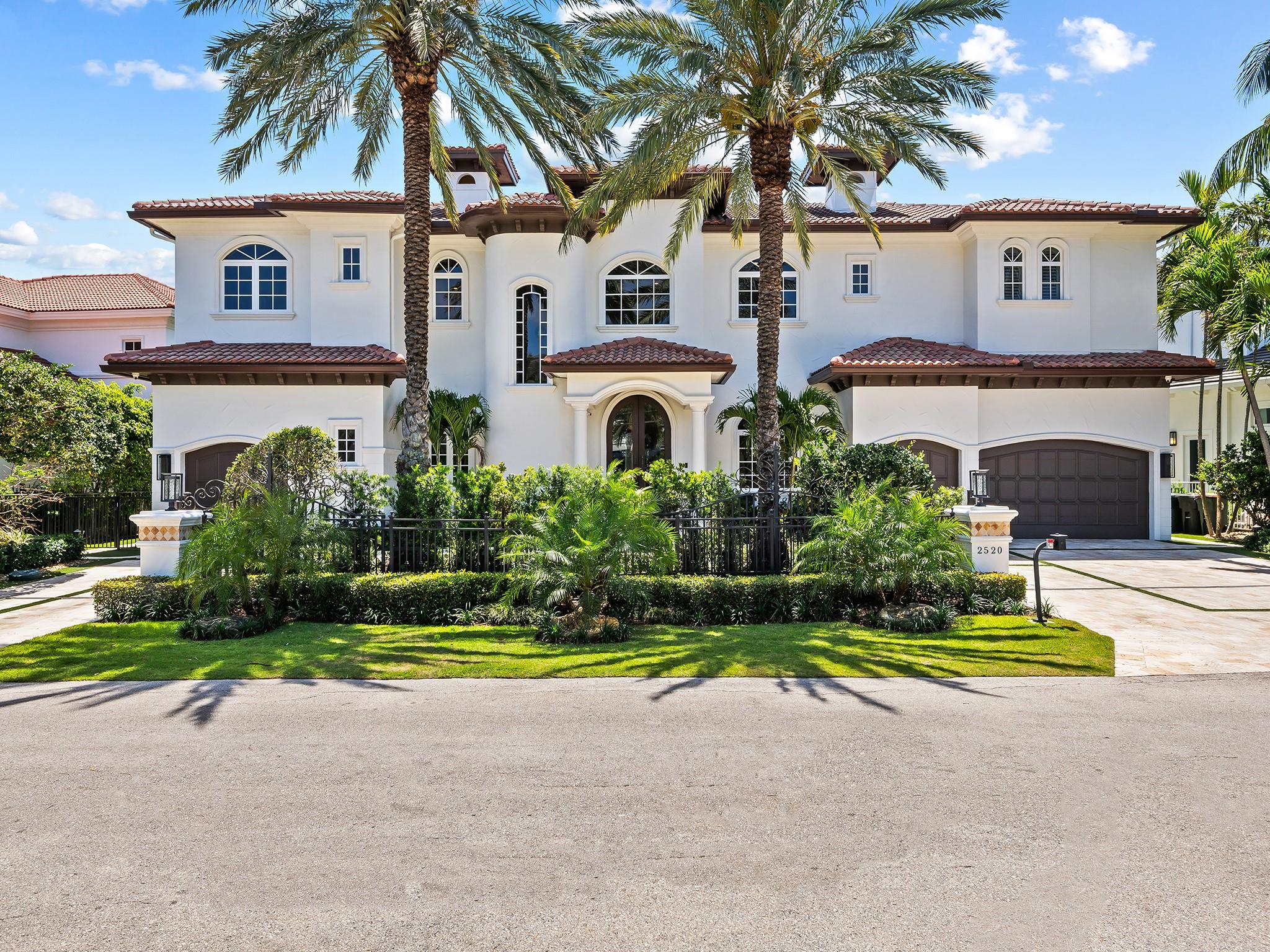 LIGHTHOUSE POINT 5TH SEC 39-25 - Residential