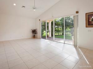 MARTINS CROSSING - Residential