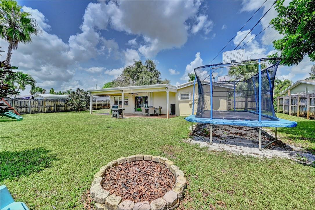 Coconut Creek 5th Sec 57- - Residential