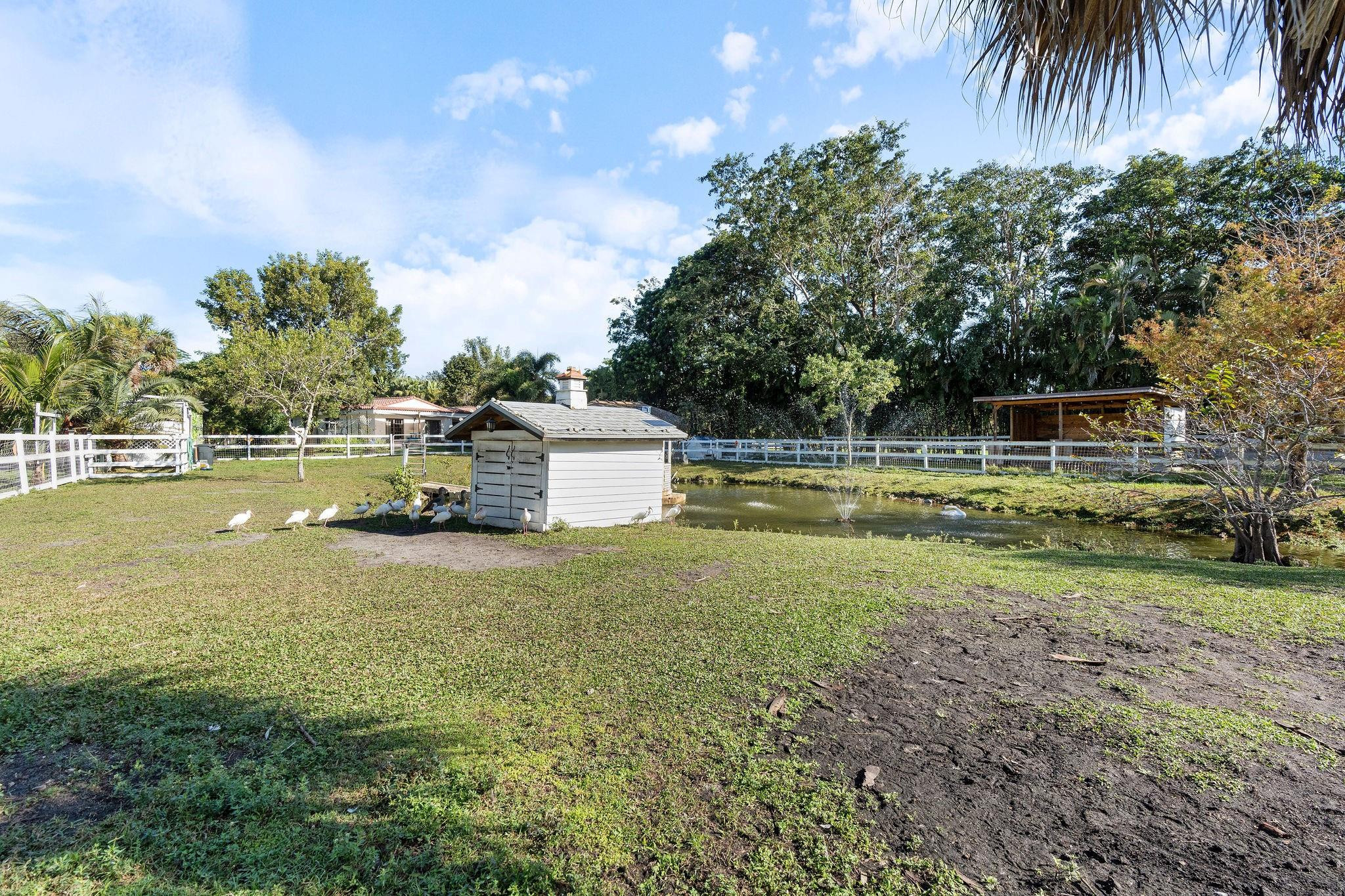 SUNSHINE RANCHES - Residential
