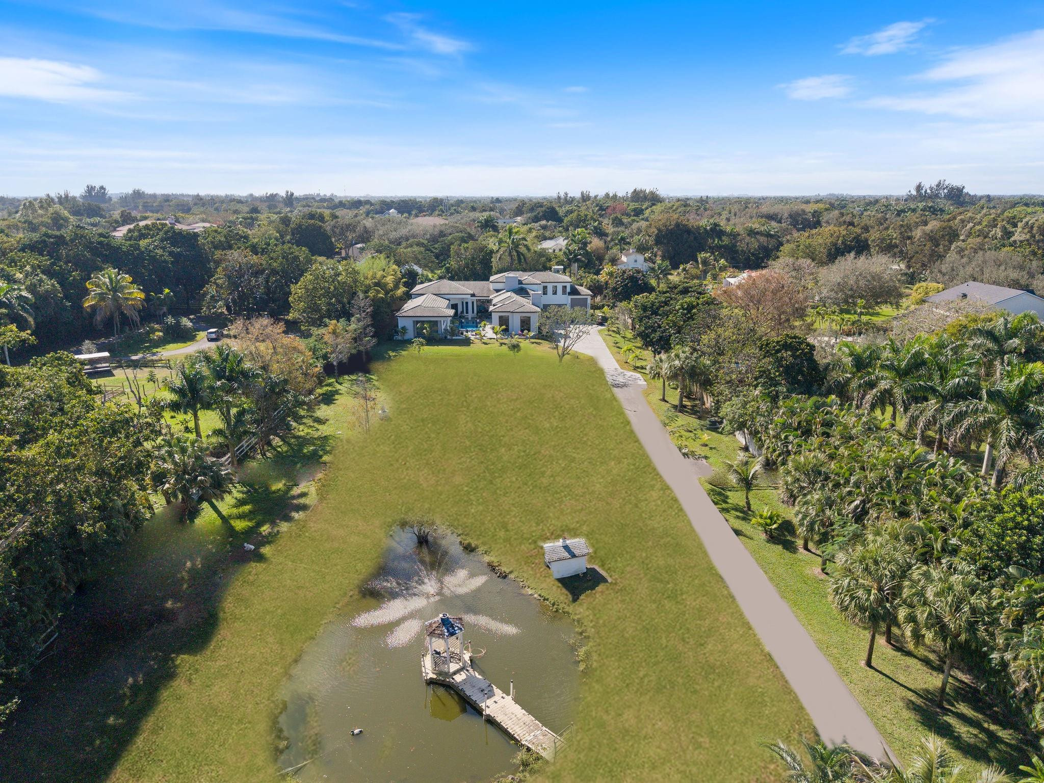 SUNSHINE RANCHES - Residential