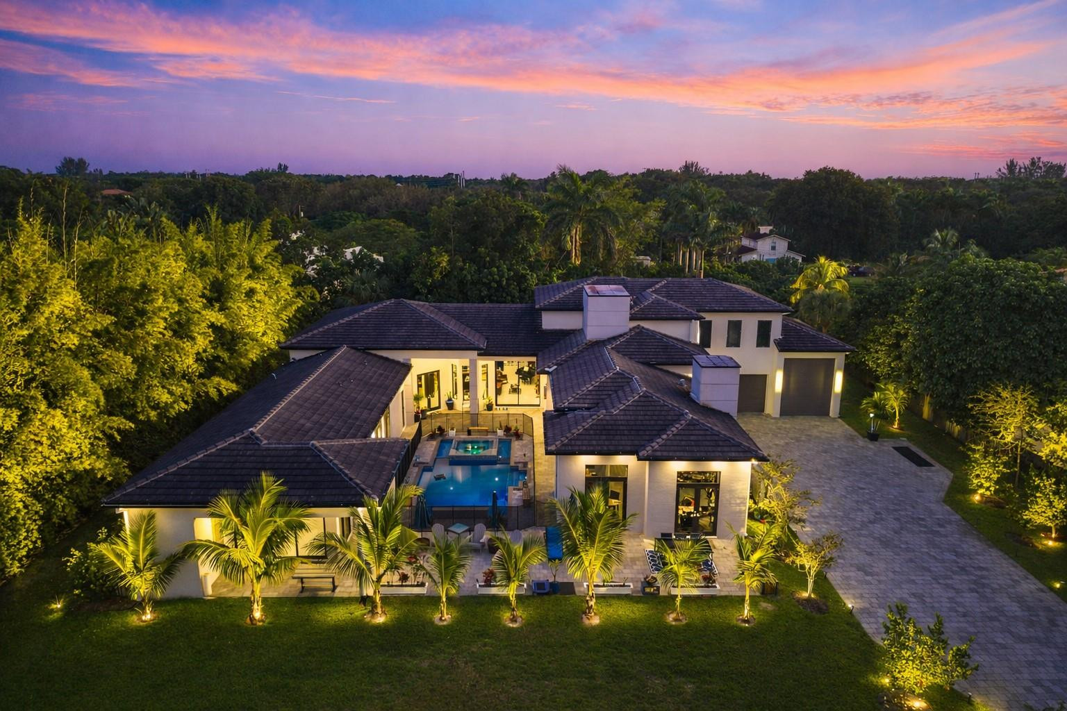 SUNSHINE RANCHES - Residential