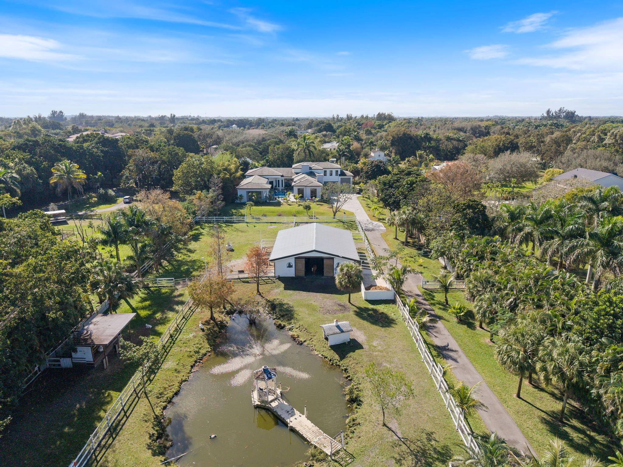 SUNSHINE RANCHES - Residential