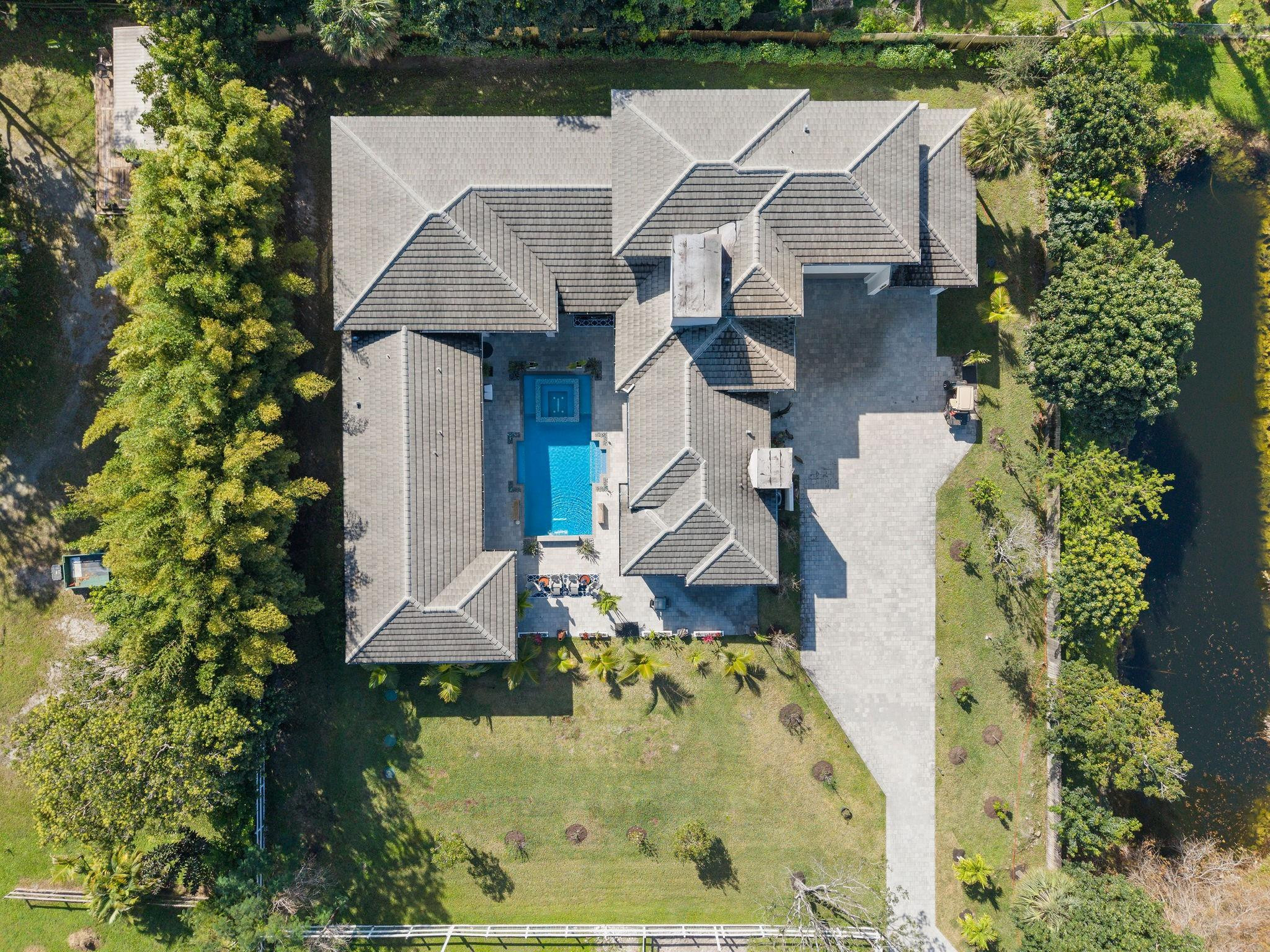 SUNSHINE RANCHES - Residential