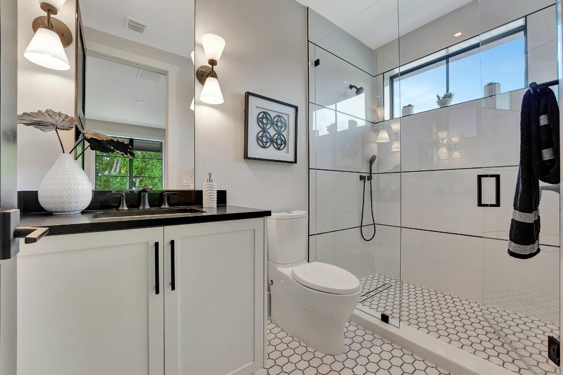 LEWIS SHORE ESTATES 3 - Residential