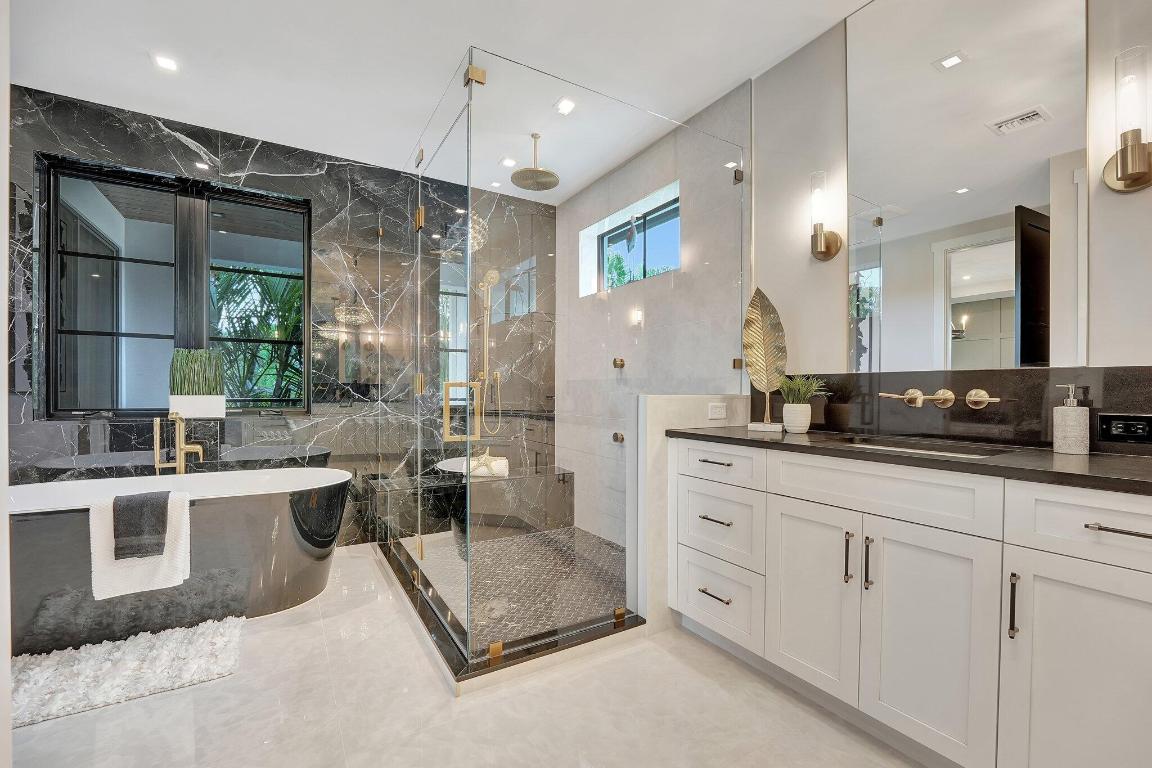 LEWIS SHORE ESTATES 3 - Residential