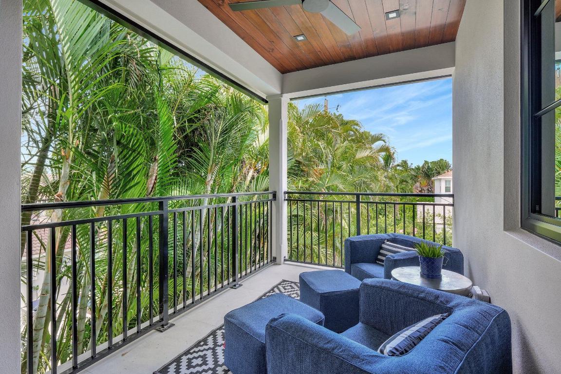 LEWIS SHORE ESTATES 3 - Residential