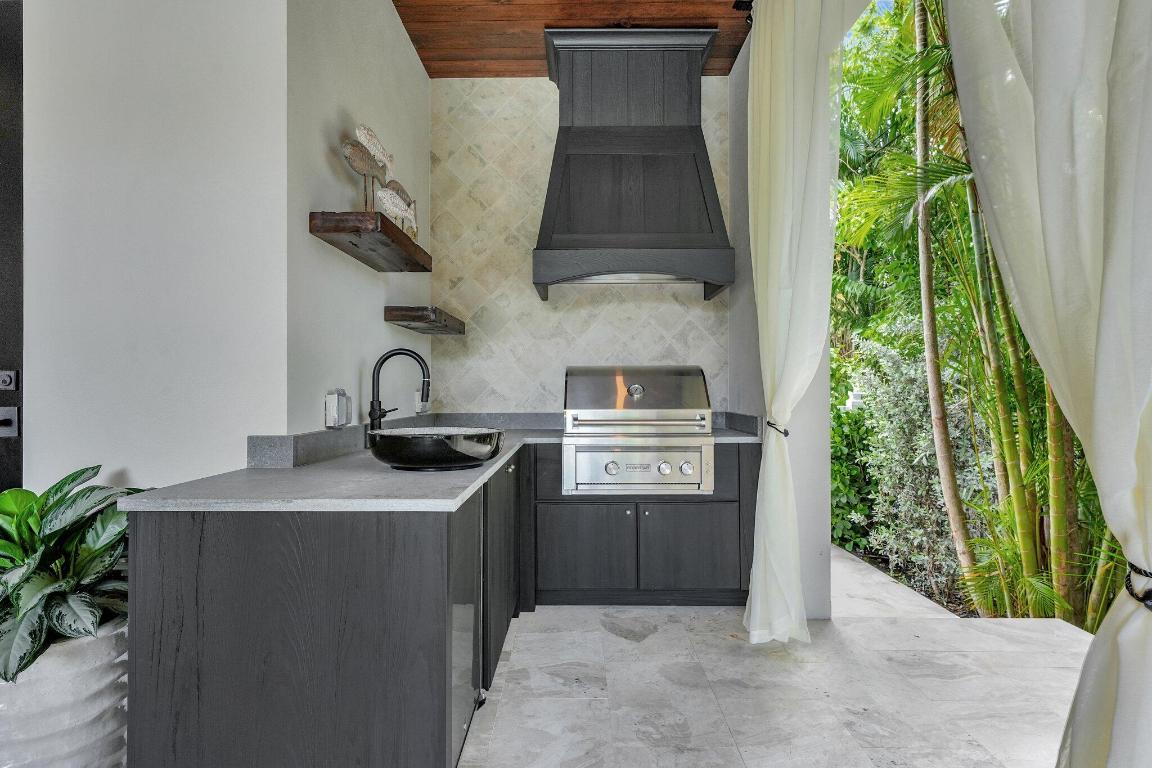 LEWIS SHORE ESTATES 3 - Residential