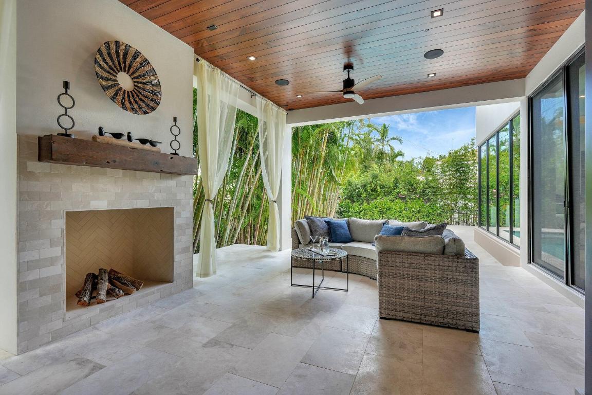 LEWIS SHORE ESTATES 3 - Residential