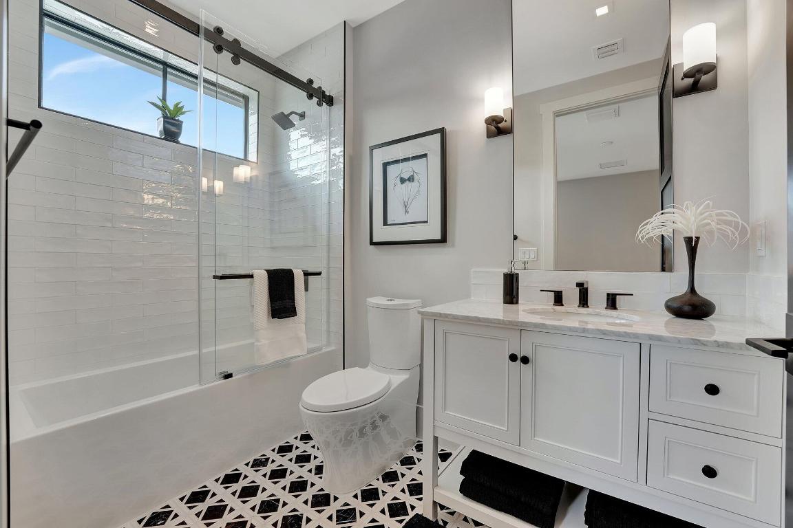 LEWIS SHORE ESTATES 3 - Residential