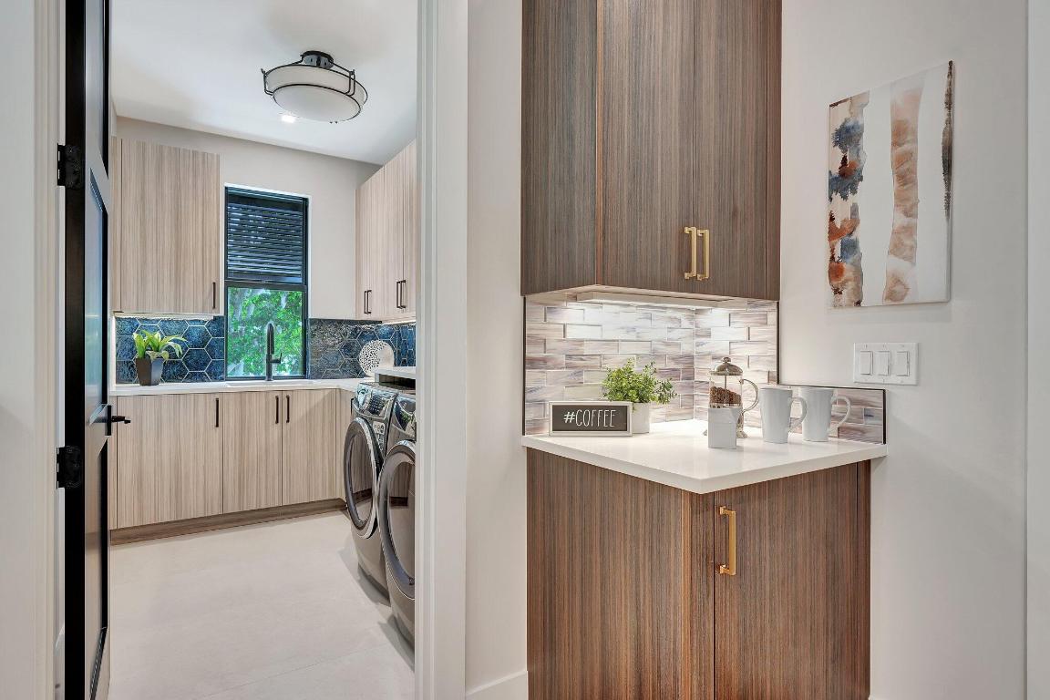 LEWIS SHORE ESTATES 3 - Residential