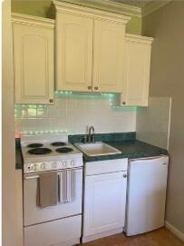 TENNIS LODGES 1 CONDO - Residential Lease