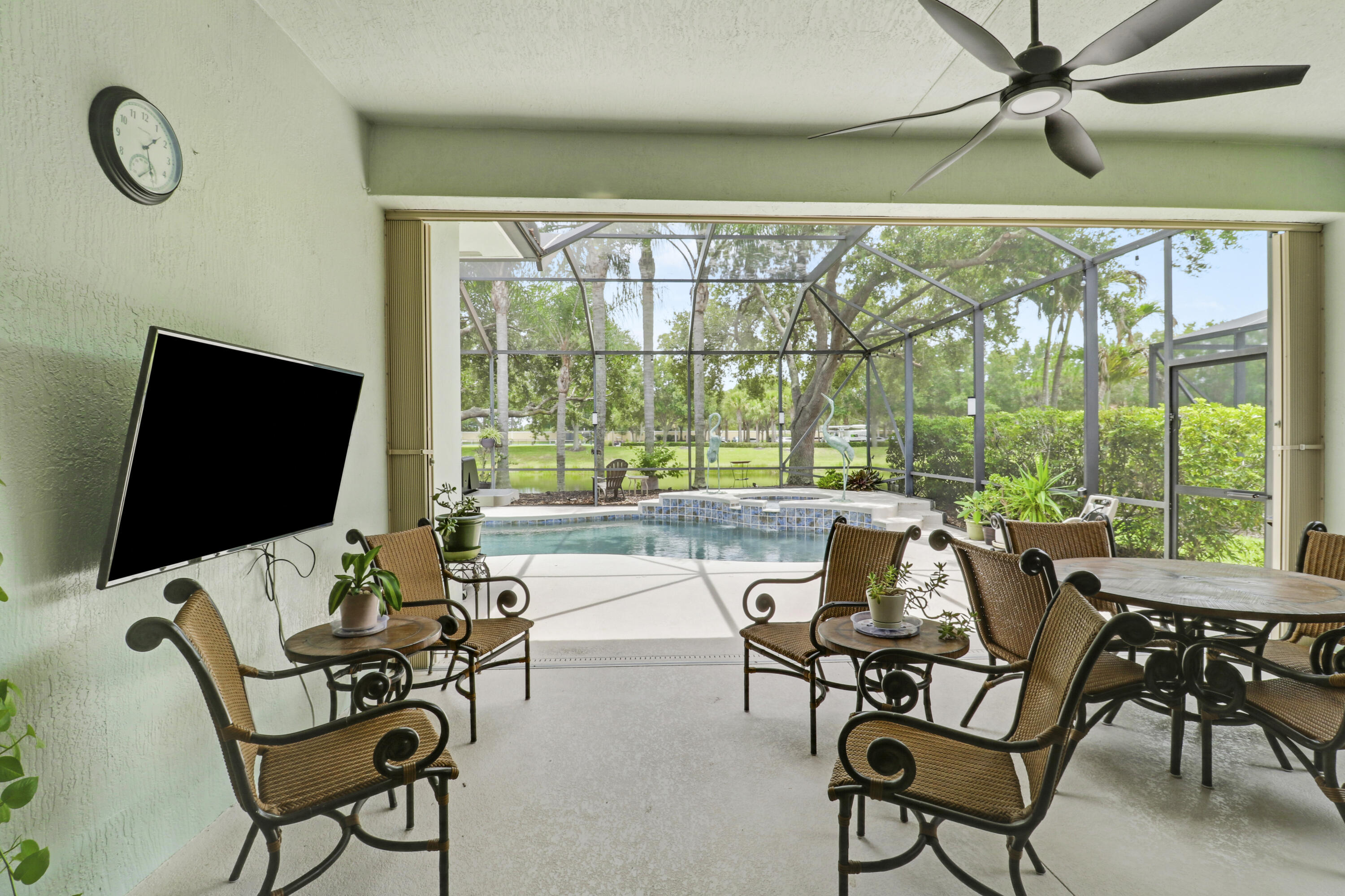 The Lakes - Residential