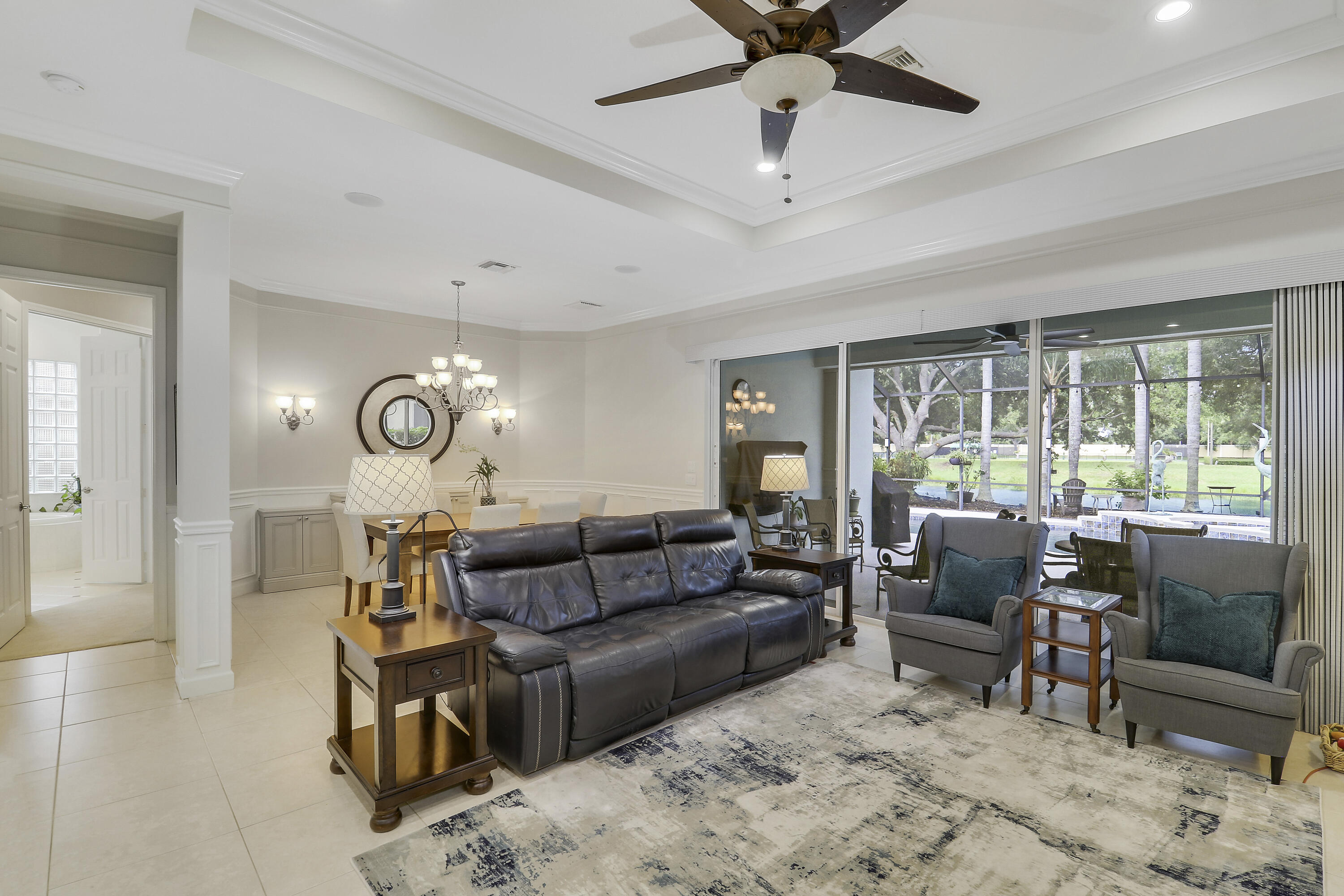 The Lakes - Residential