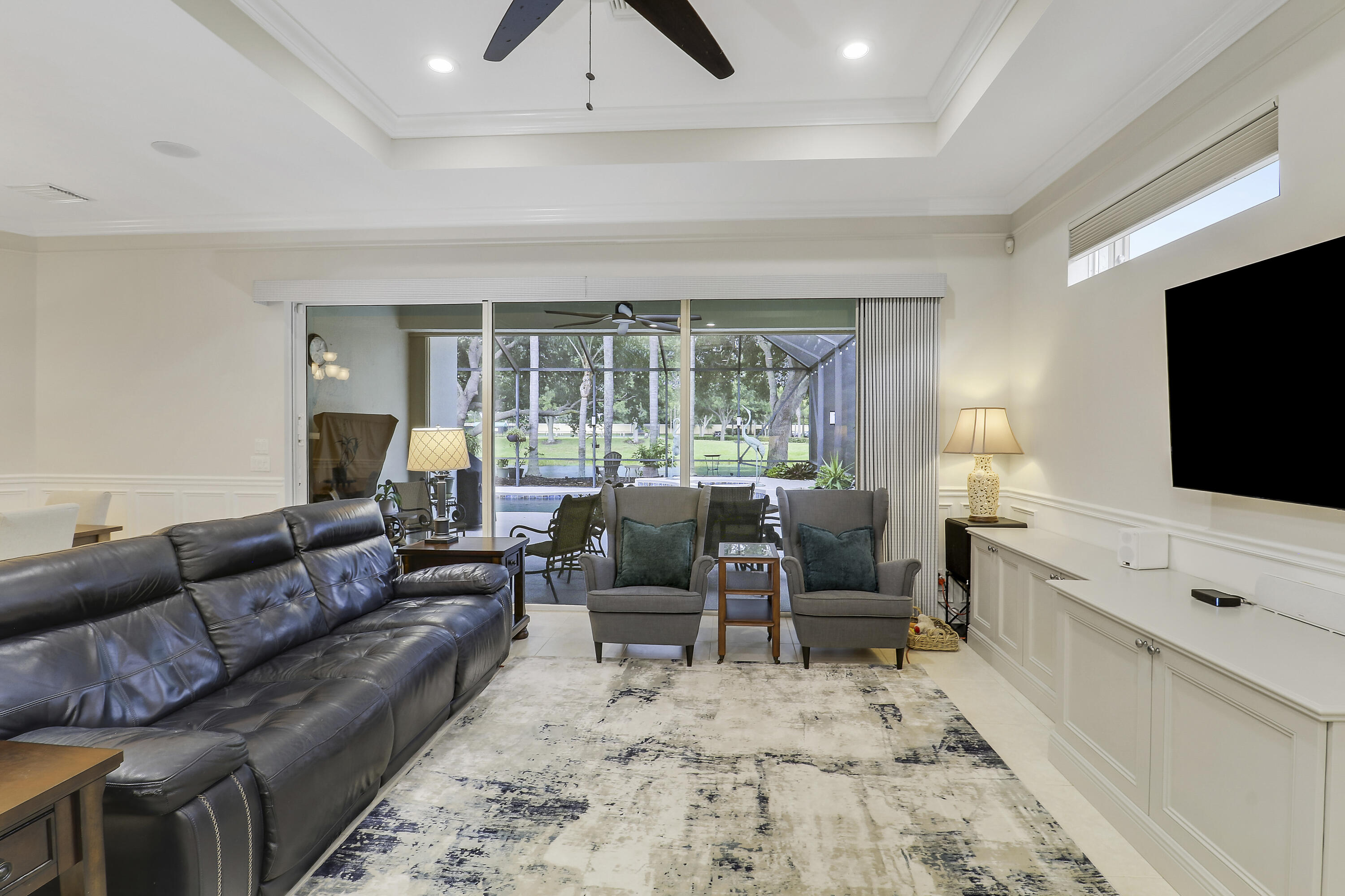The Lakes - Residential
