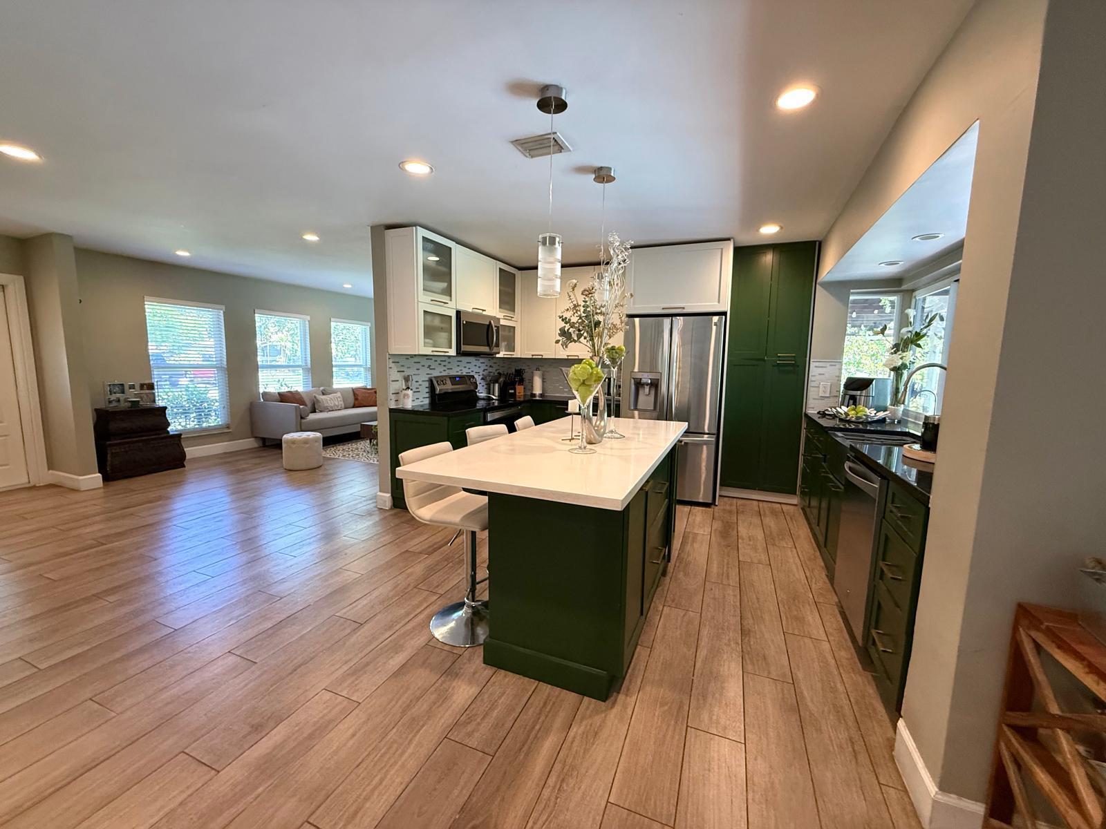 MAPLEWOOD - Residential