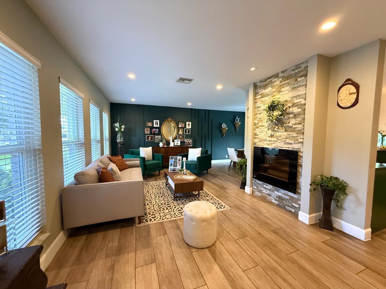 MAPLEWOOD - Residential