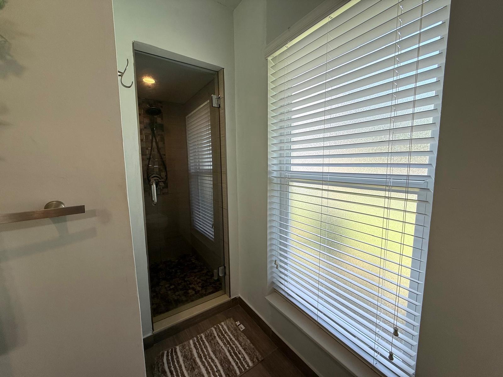 MAPLEWOOD - Residential