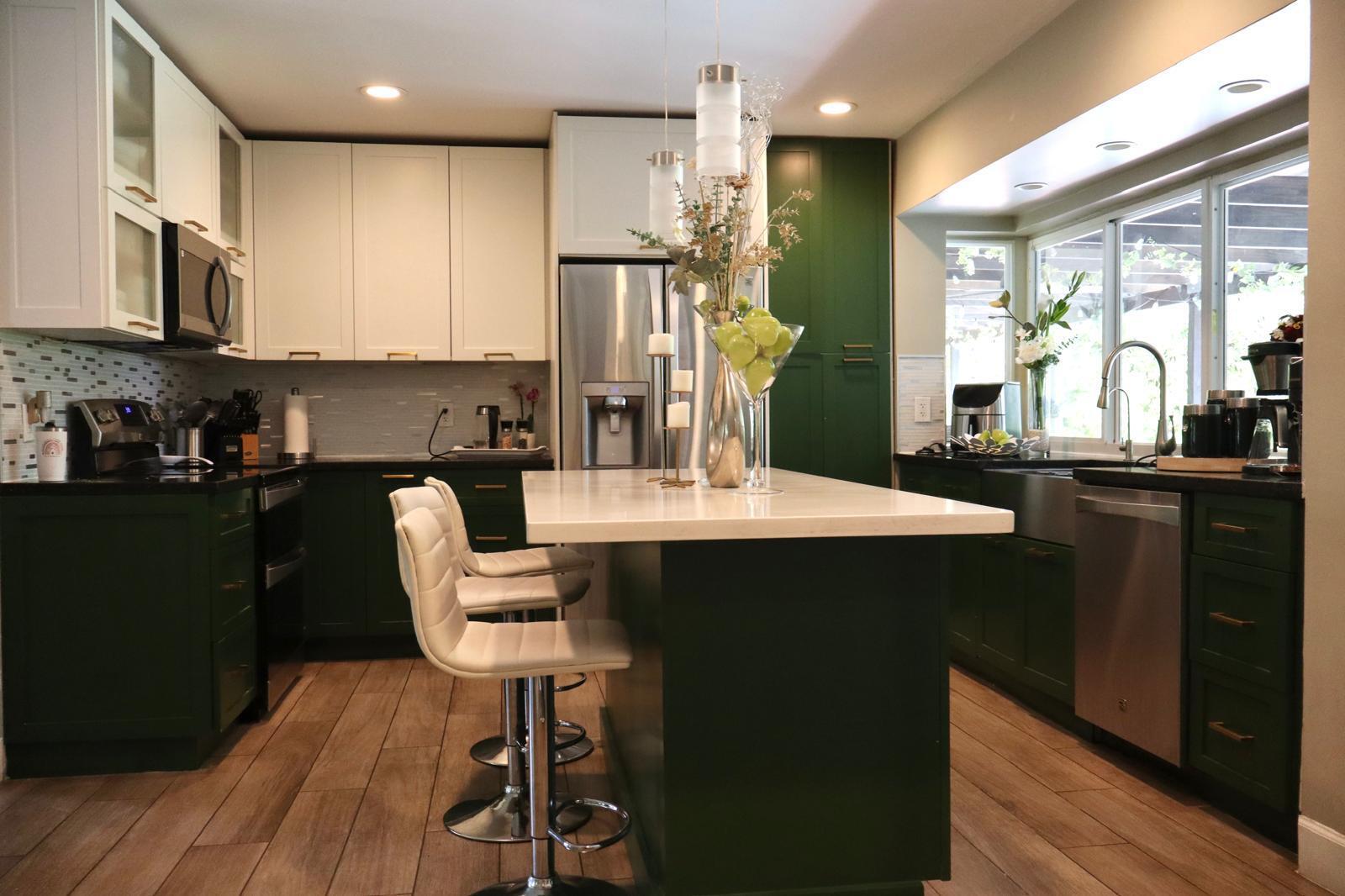 MAPLEWOOD - Residential