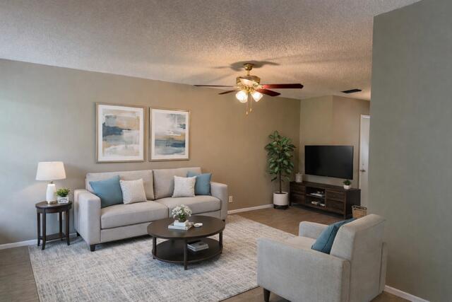VISTA ST LUCIE BUILDINFS 9 THUR 20 - Residential