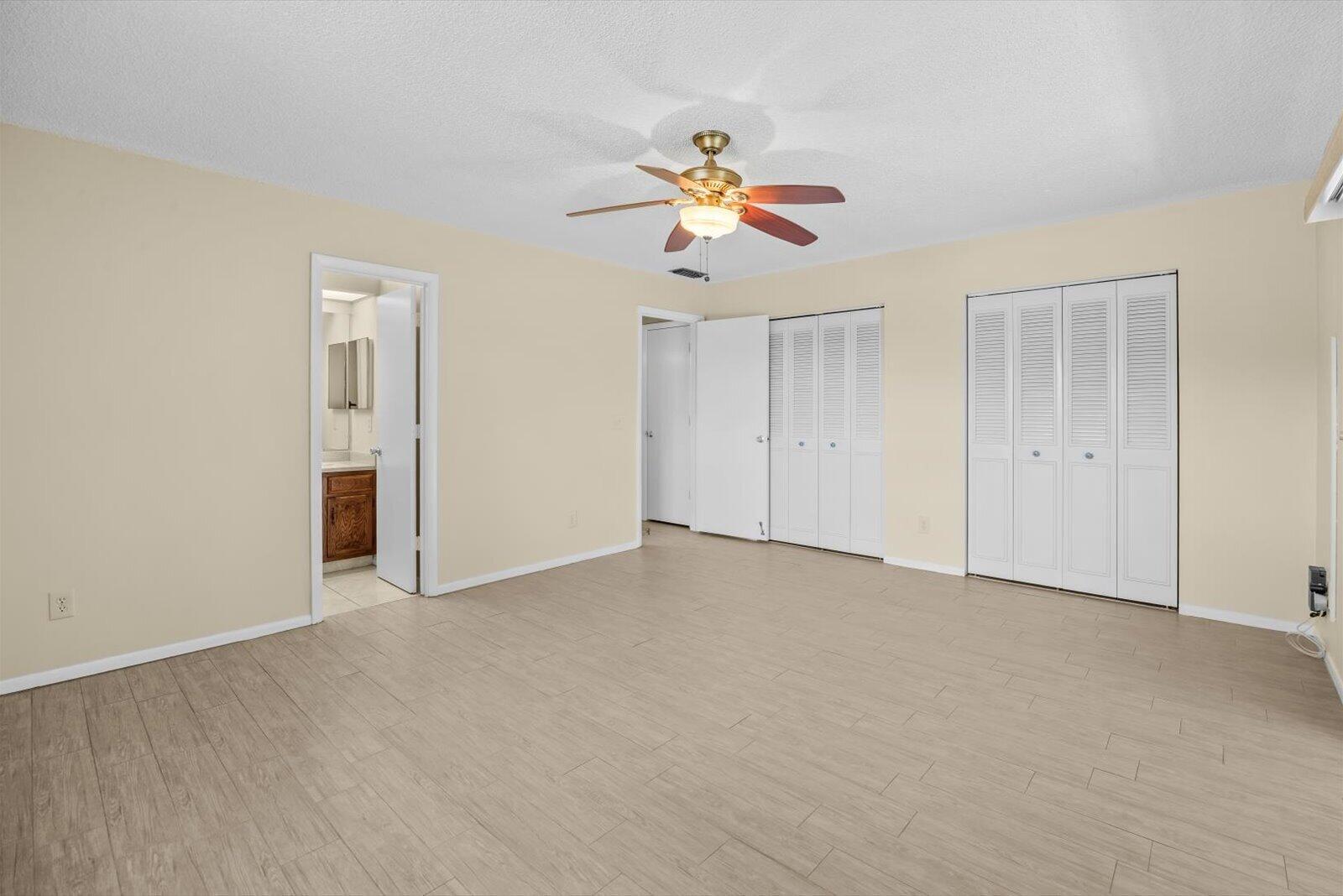 VISTA ST LUCIE BUILDINFS 9 THUR 20 - Residential