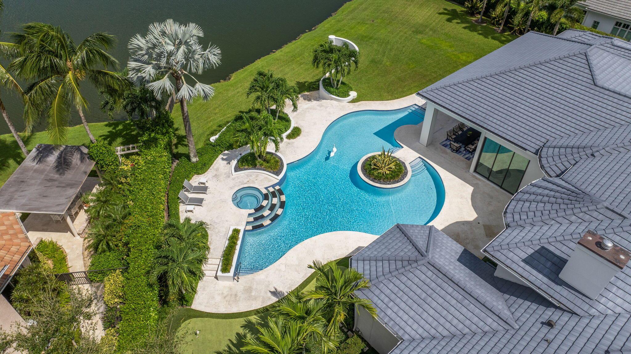 LOXAHATCHEE CLUB - Residential