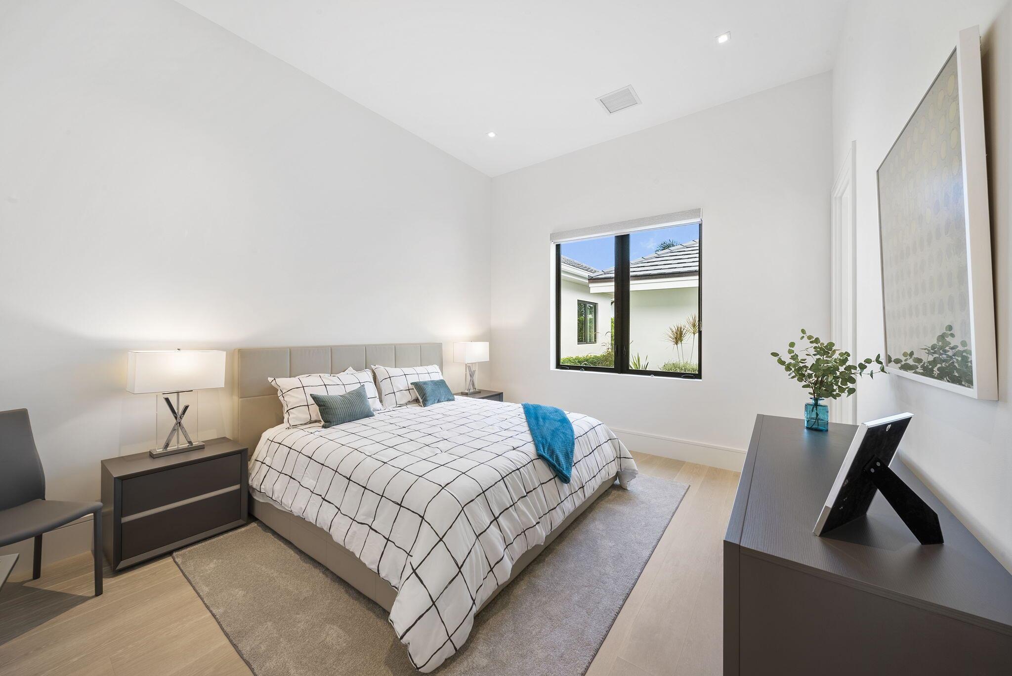 LOXAHATCHEE CLUB - Residential