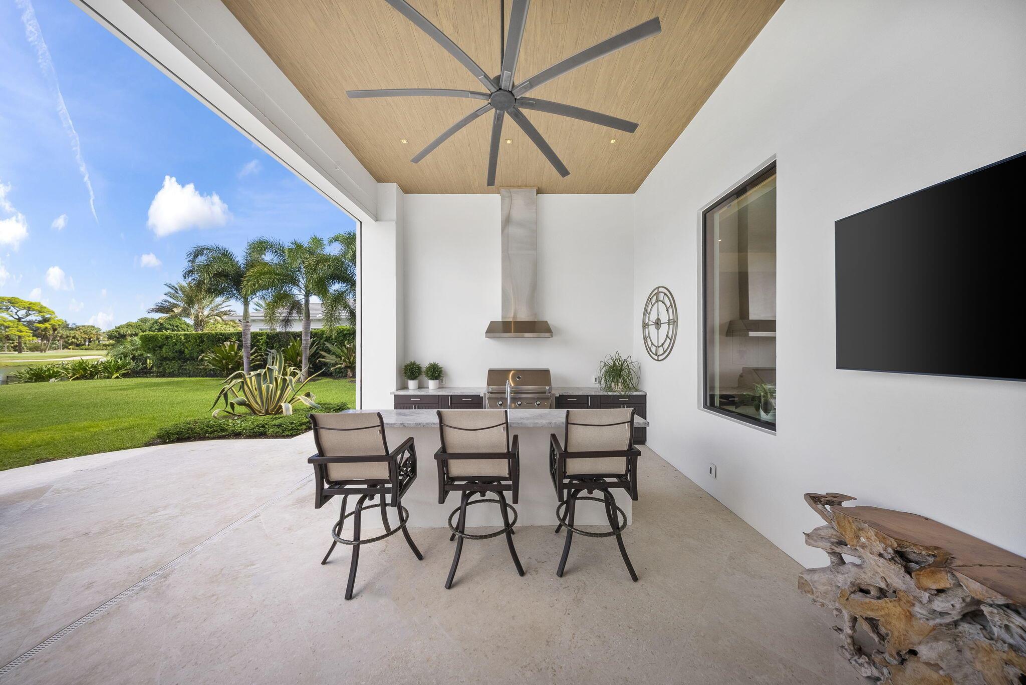LOXAHATCHEE CLUB - Residential