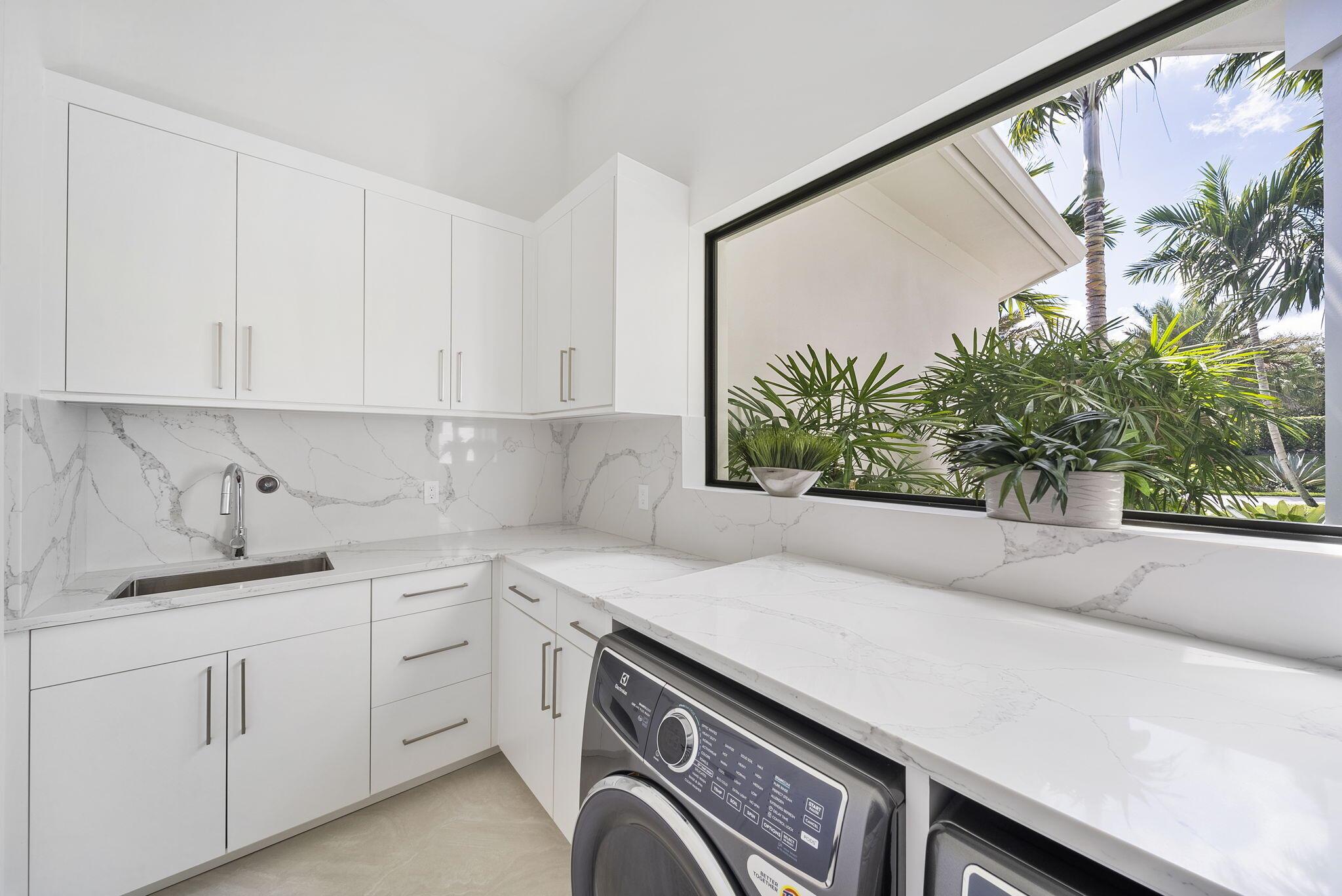 LOXAHATCHEE CLUB - Residential