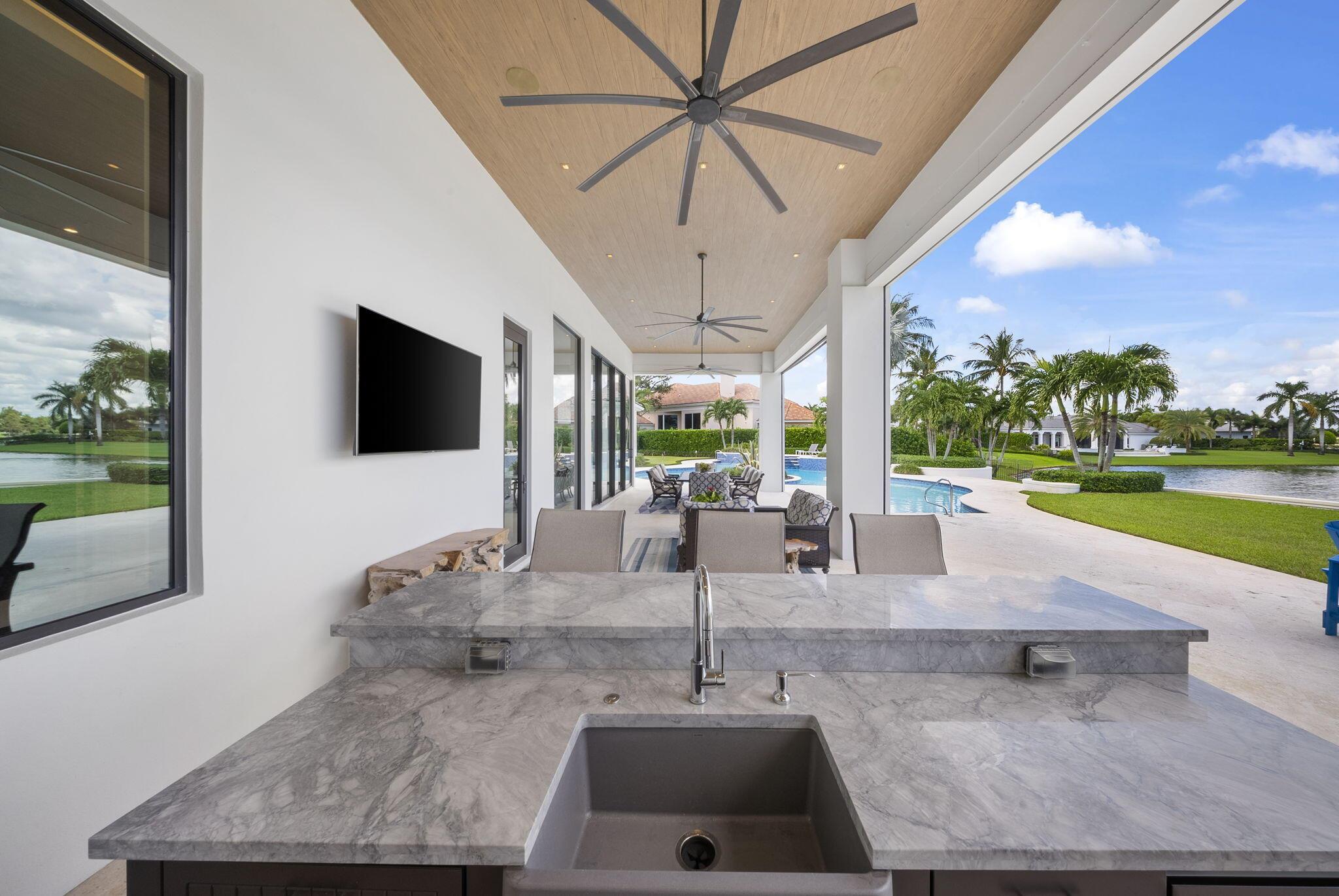 LOXAHATCHEE CLUB - Residential