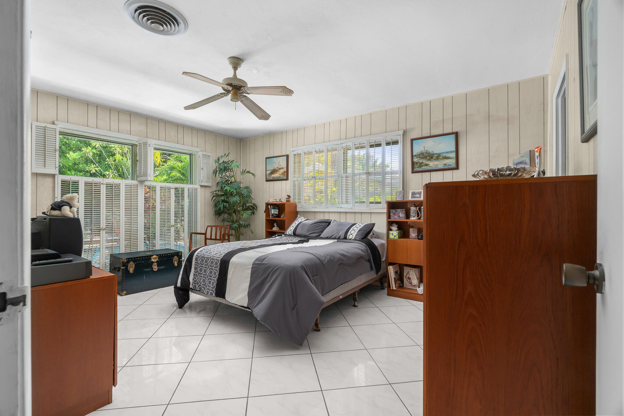 CORAL RIDGE COUNTRY CLUB - Residential
