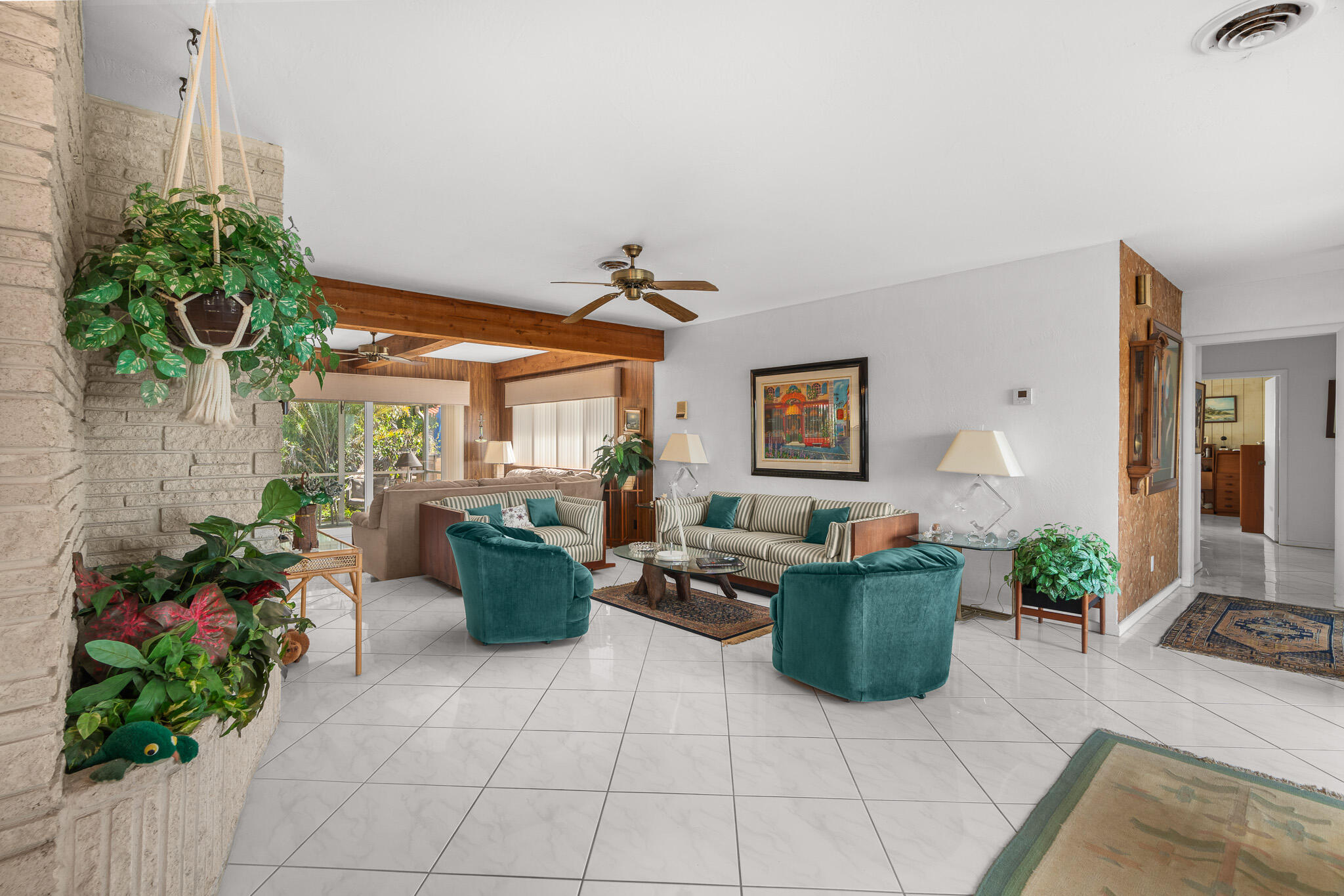 CORAL RIDGE COUNTRY CLUB - Residential