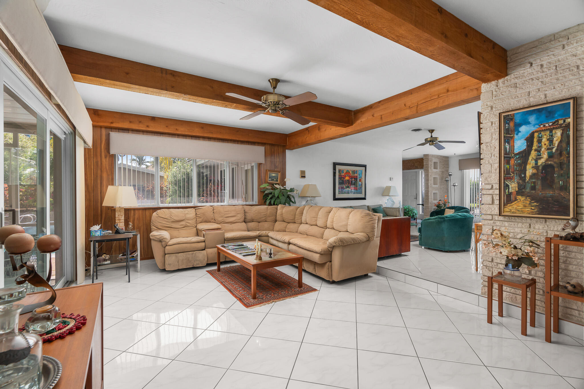 CORAL RIDGE COUNTRY CLUB - Residential