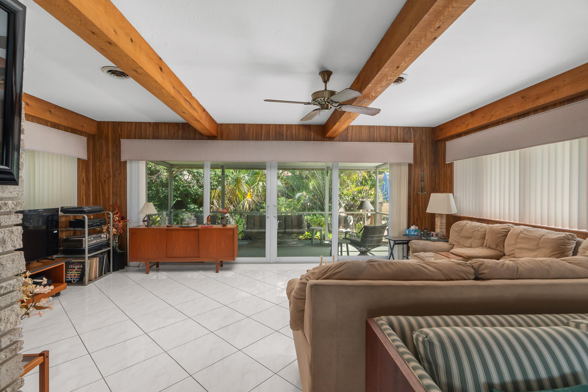 CORAL RIDGE COUNTRY CLUB - Residential