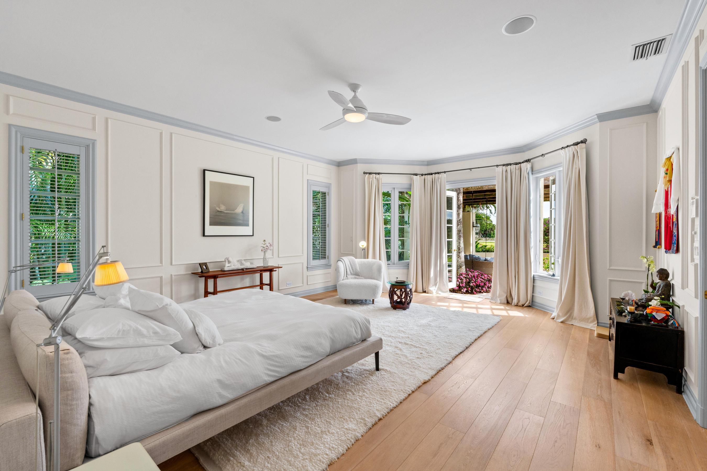 KENSINGTON REPL OF PALM BEACH POLO & COUNTRY CLUB - Residential