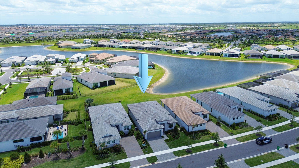 VERANO SOUTH PUD 1 - POD E - PLAT NO. 2 - Residential Lease