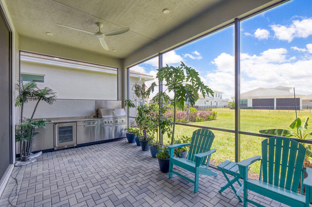 VERANO SOUTH PUD 1 - POD E - PLAT NO. 2 - Residential Lease