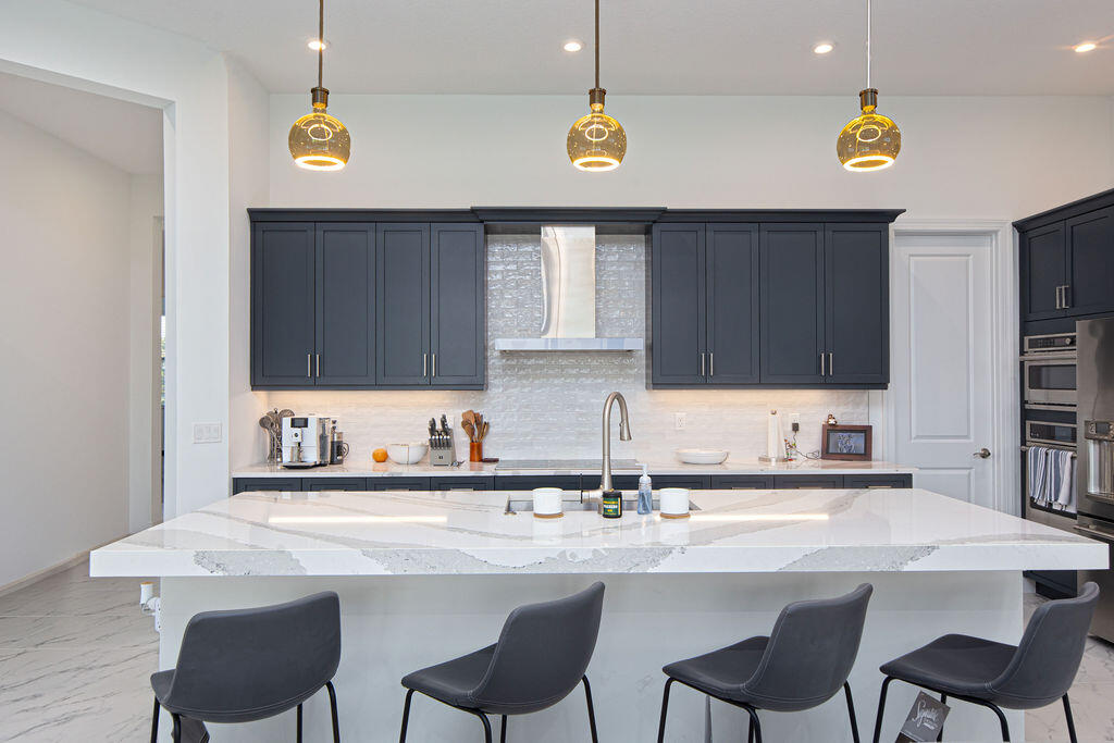 VERANO SOUTH PUD 1 - POD E - PLAT NO. 2 - Residential Lease