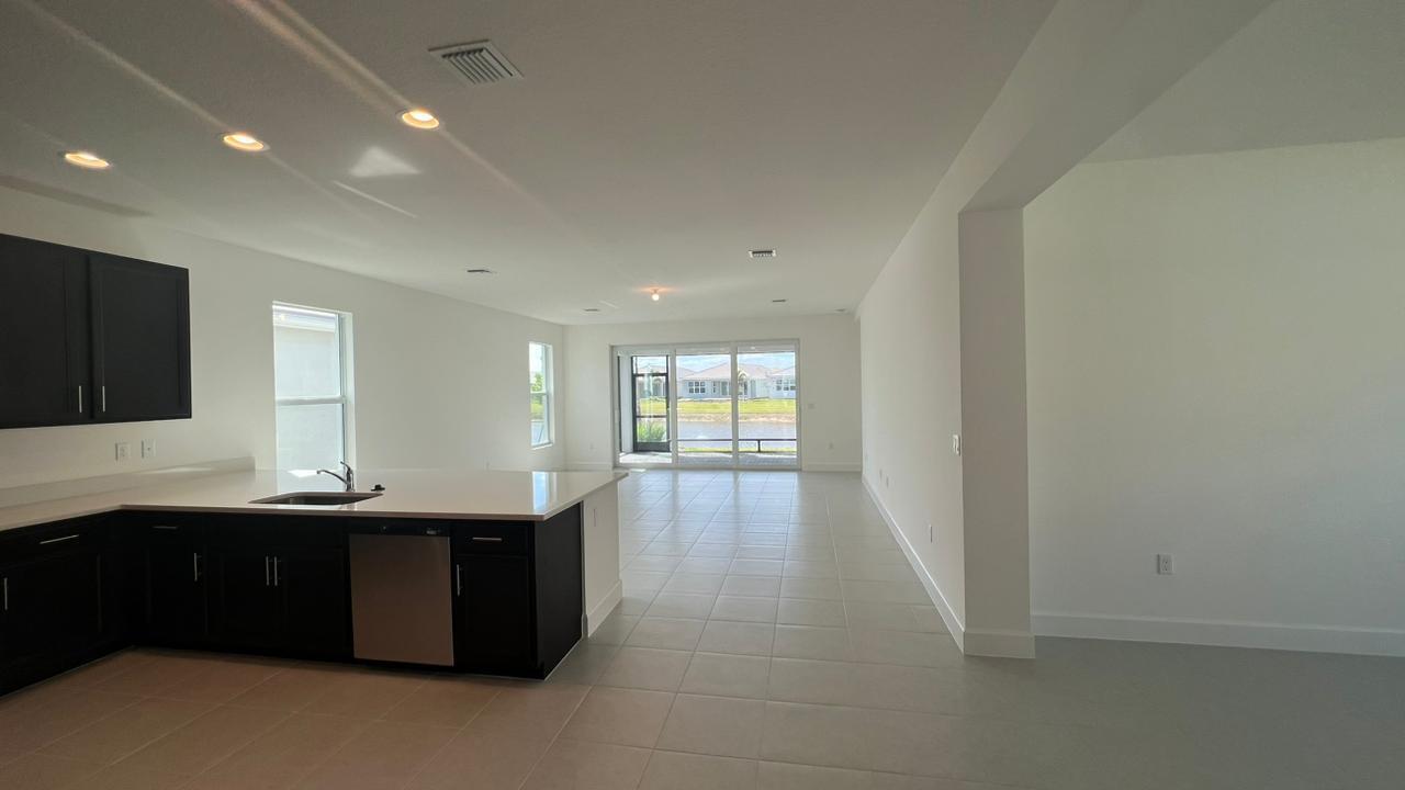 Valencia Grove - Residential Lease