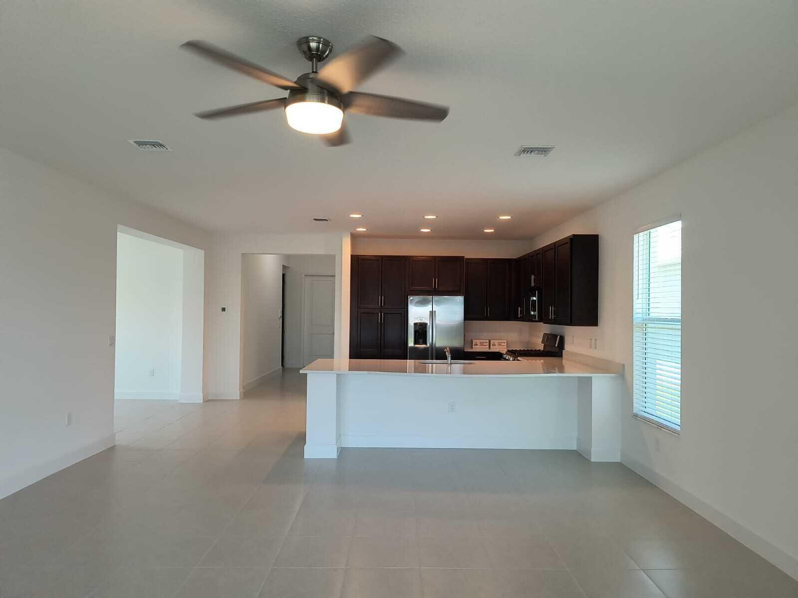 Valencia Grove - Residential Lease