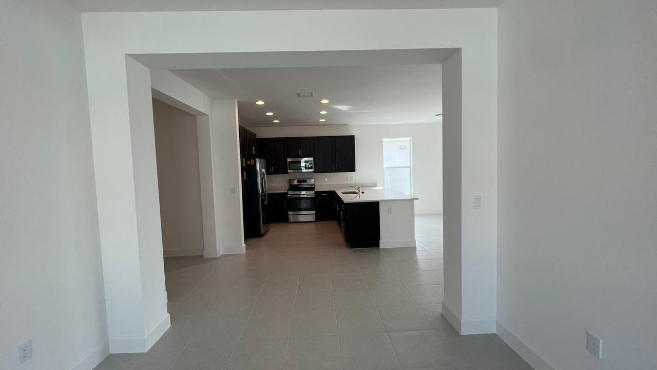 Valencia Grove - Residential Lease