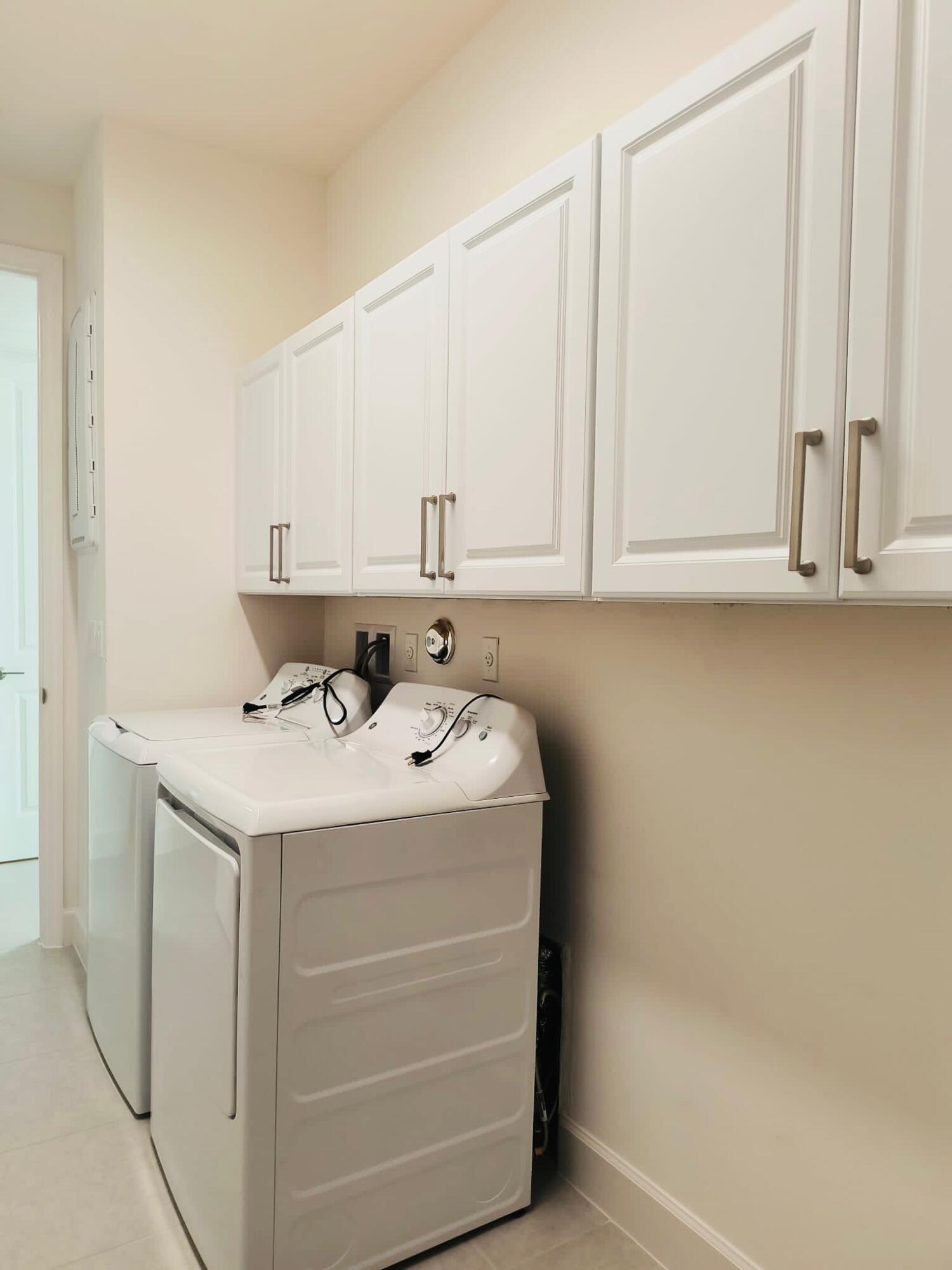 Valencia Grove - Residential Lease