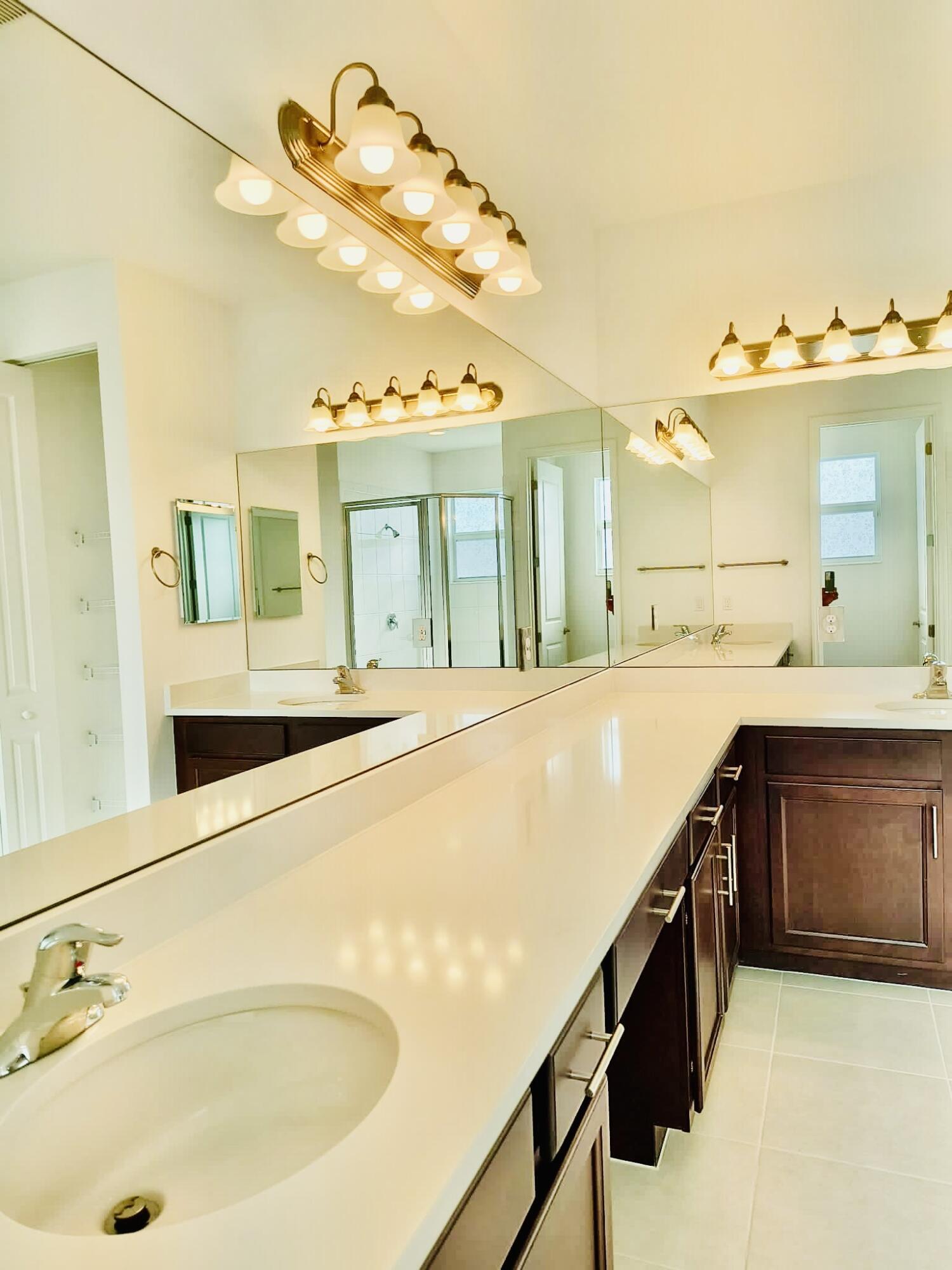 Valencia Grove - Residential Lease