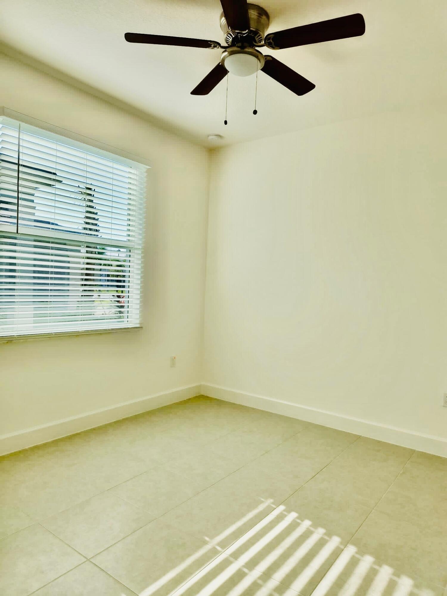 Valencia Grove - Residential Lease
