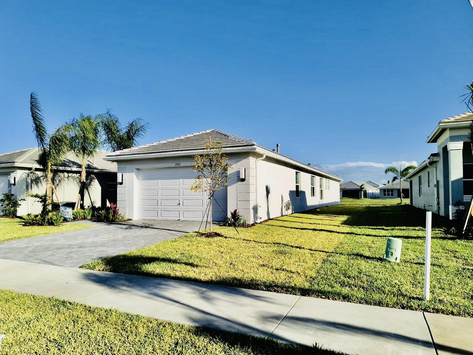 Valencia Grove - Residential Lease